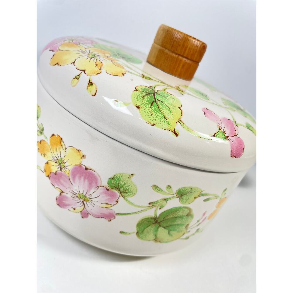 VTG Kobe Japan Floral Saucepan with Lid Wood Knob Cookware Pan Pink Green White - Picture 8 of 8